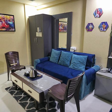 Hotel Mari Aai Residency Νάβι Μουμπάι Εξωτερικό φωτογραφία