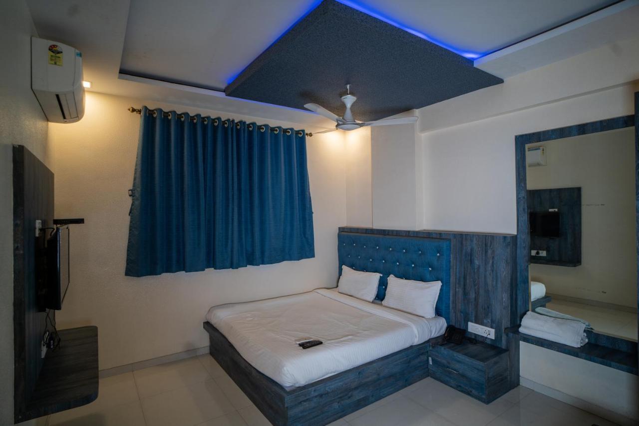 Hotel Mari Aai Residency Νάβι Μουμπάι Εξωτερικό φωτογραφία