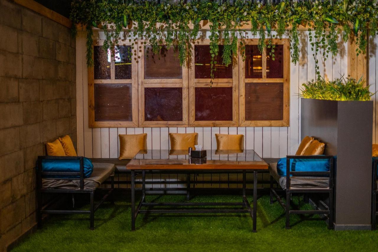 Hotel Mari Aai Residency Νάβι Μουμπάι Εξωτερικό φωτογραφία