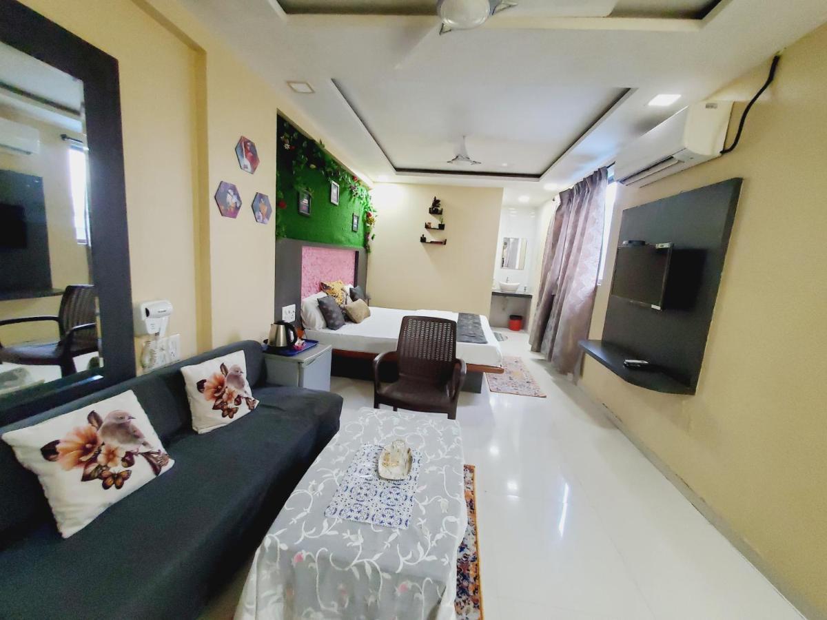 Hotel Mari Aai Residency Νάβι Μουμπάι Εξωτερικό φωτογραφία