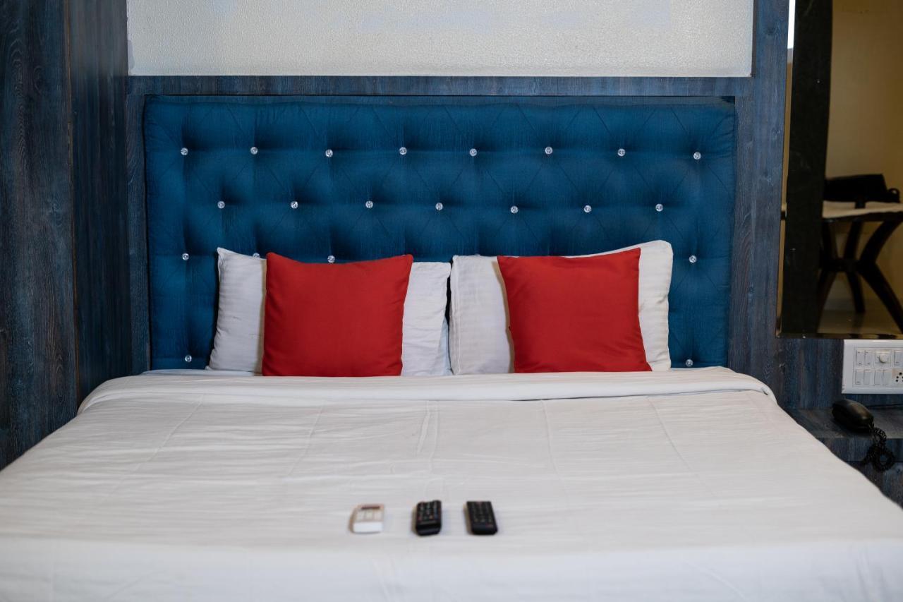 Hotel Mari Aai Residency Νάβι Μουμπάι Εξωτερικό φωτογραφία