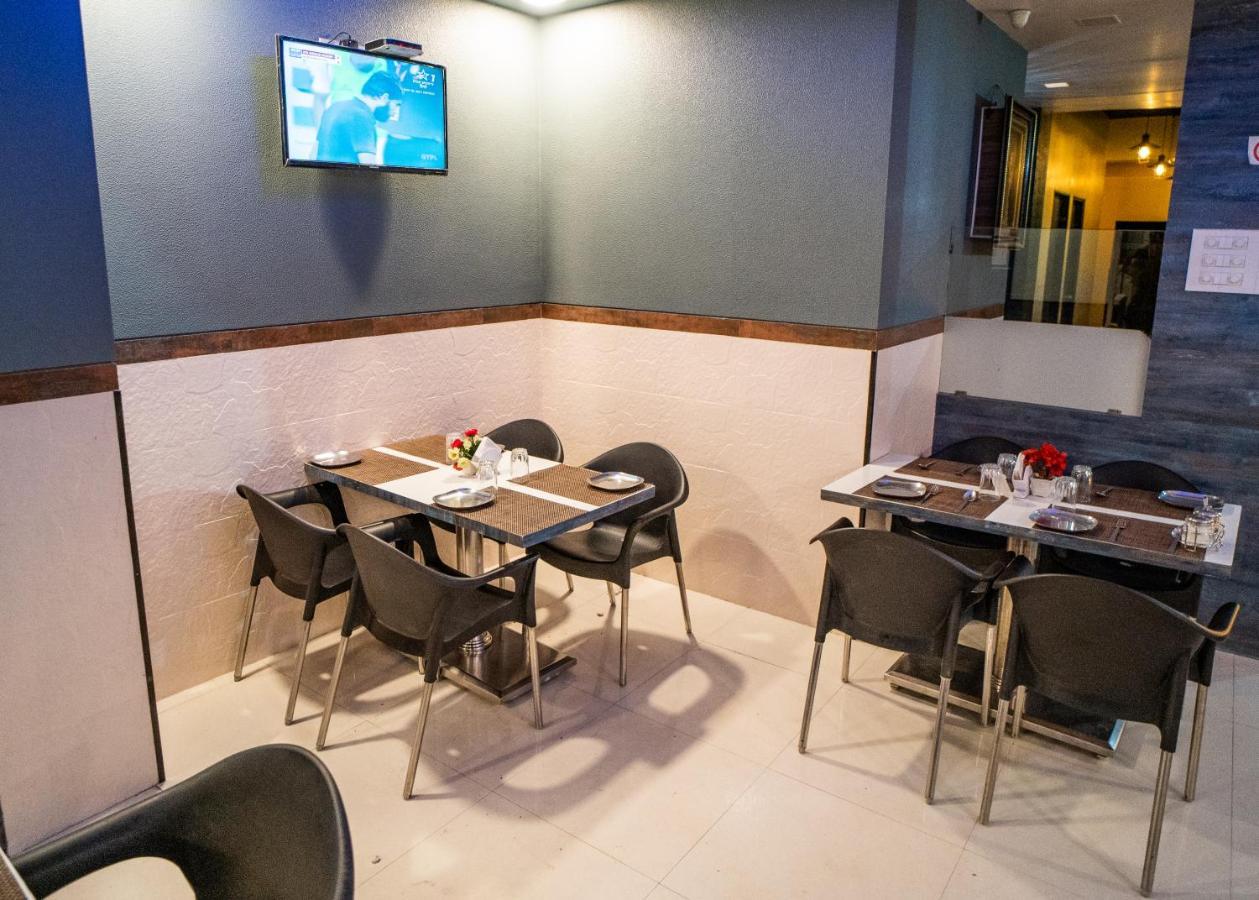 Hotel Mari Aai Residency Νάβι Μουμπάι Εξωτερικό φωτογραφία