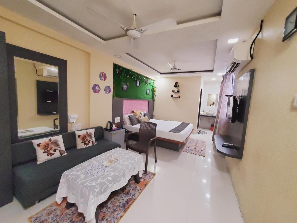 Hotel Mari Aai Residency Νάβι Μουμπάι Εξωτερικό φωτογραφία