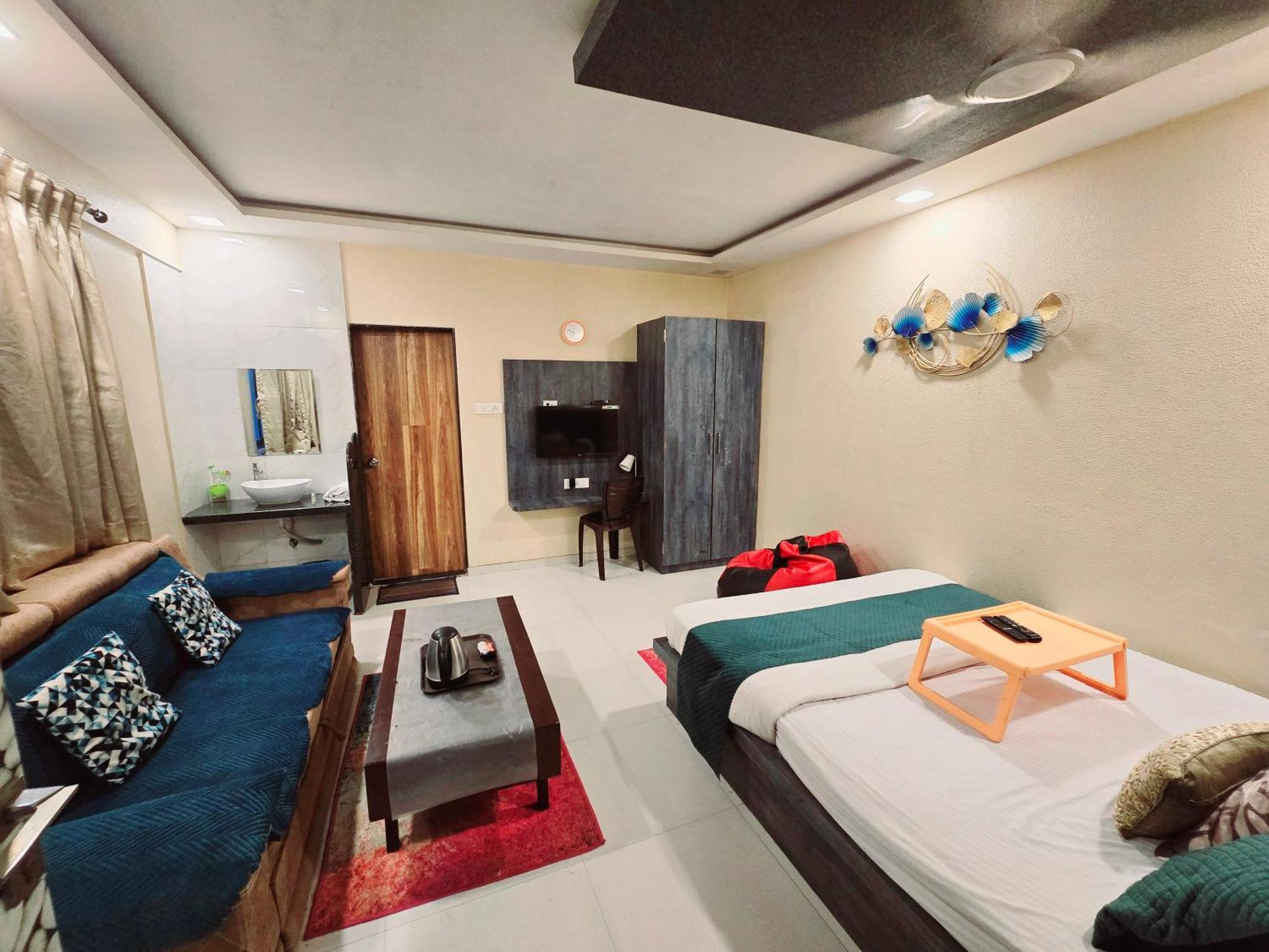 Hotel Mari Aai Residency Νάβι Μουμπάι Δωμάτιο φωτογραφία