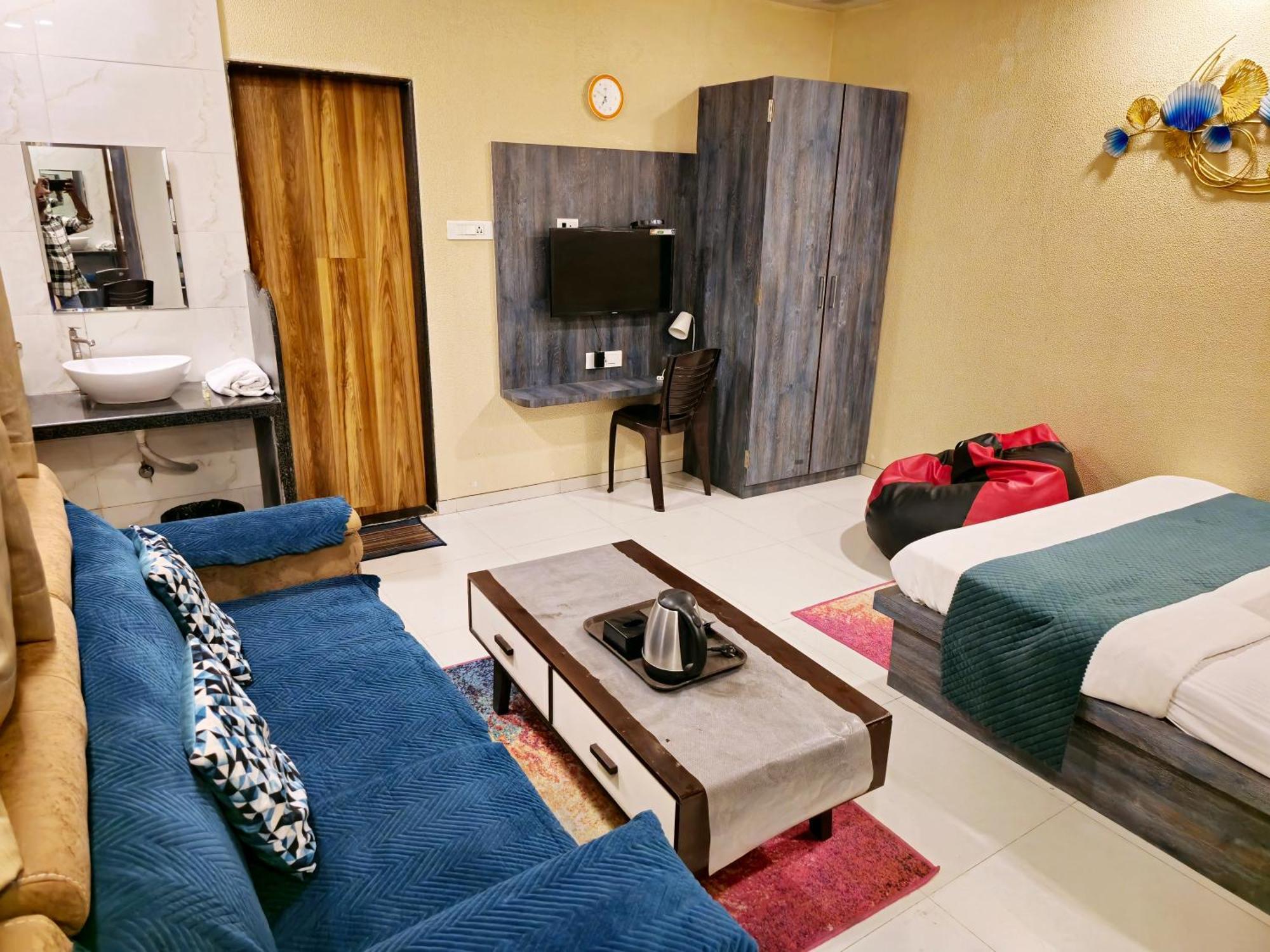 Hotel Mari Aai Residency Νάβι Μουμπάι Δωμάτιο φωτογραφία